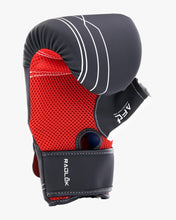 Brave Oversized Bag Gloves