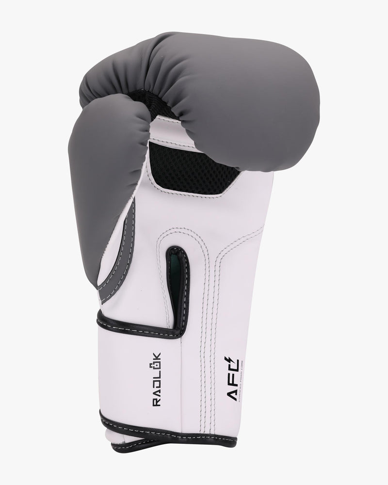 Brave Women's Boxing Gloves