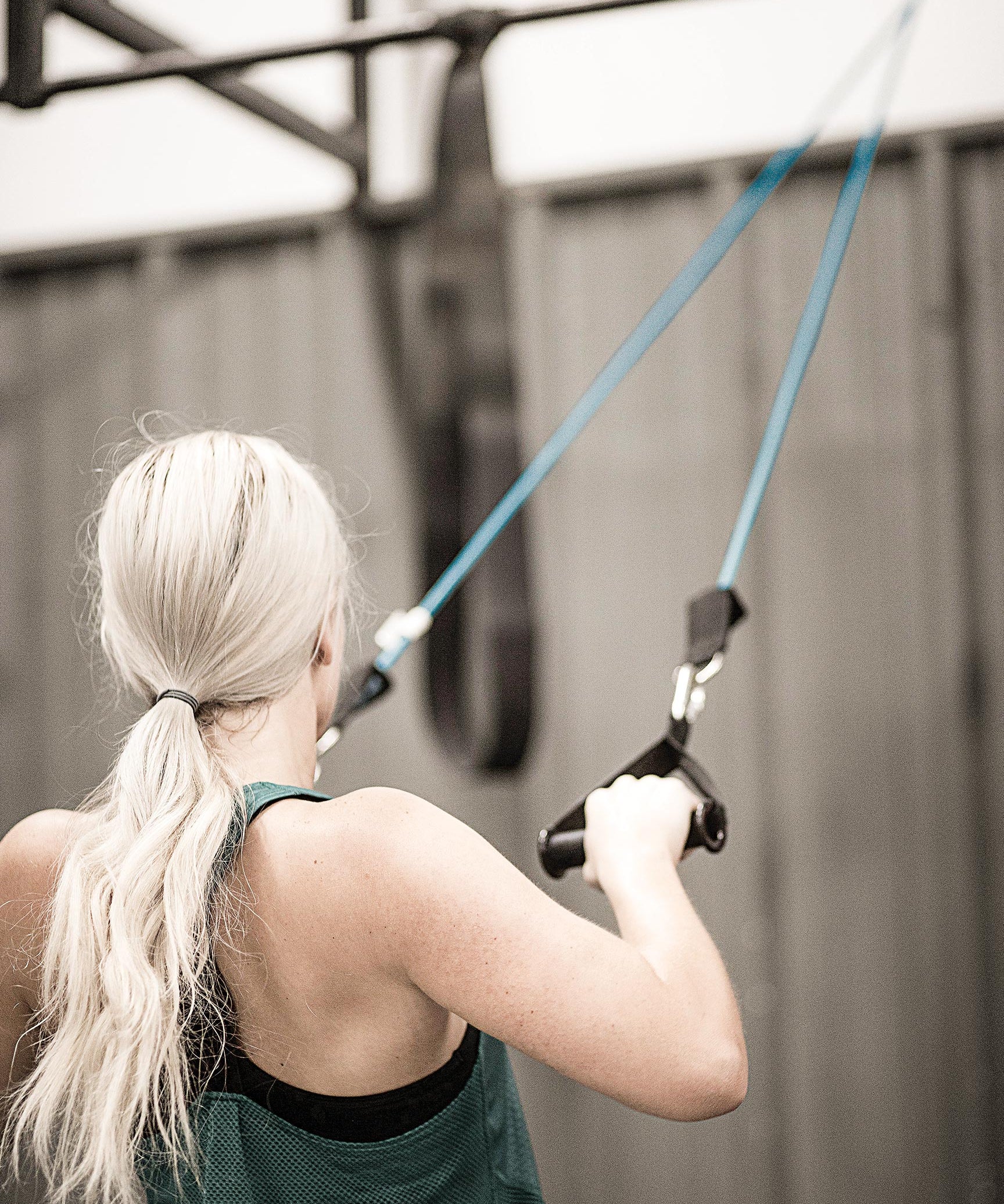 Long Band With Handles